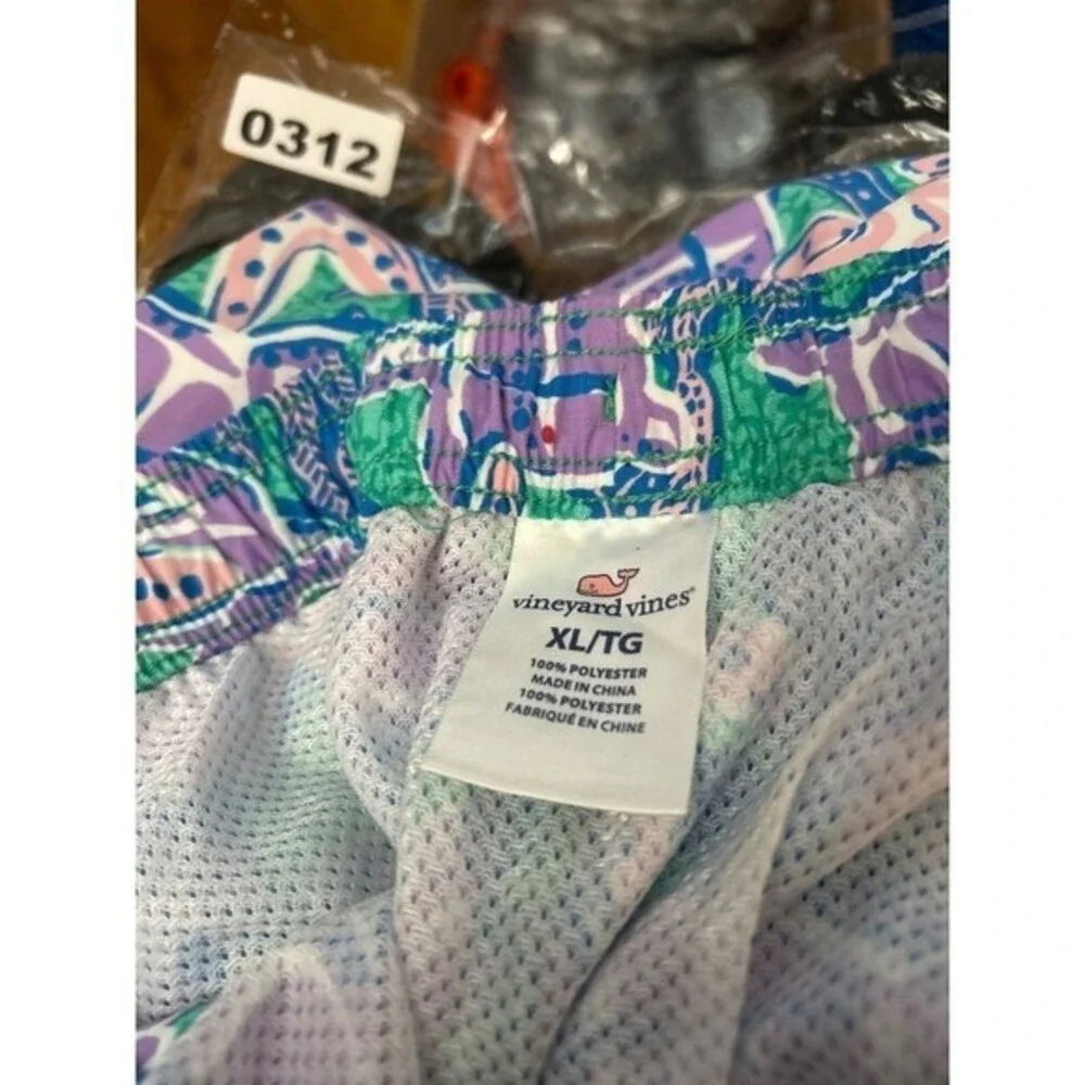 Vineyard Vines Swim Trunks Shorts Mens XL TG Turtle Starfish Print